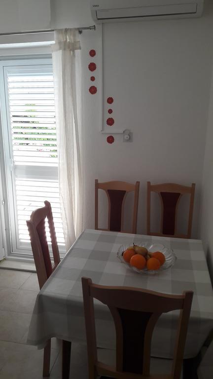 Guest House Milic Makarska Ngoại thất bức ảnh