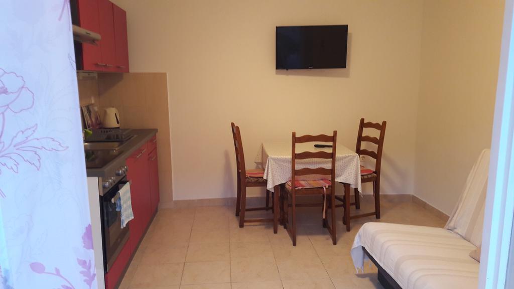 Guest House Milic Makarska Ngoại thất bức ảnh